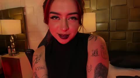 Snapshot of annikamerliahh_ chatting on 5, 3, 2025 Annika online show from 5, 3, 2025