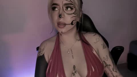 Snapshot of annikamerliahh_ chatting on 30, 10, 2025 Annika online show from 30, 10, 2025