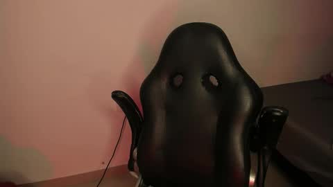 Snapshot of annikamerliahh_ chatting on 26, 11, 2025 Annika online show from 26, 11, 2025