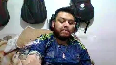 lion kennedy independent model moderator online show from 18, 9, 2025