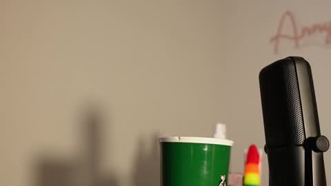 Anny online show from 17, 2, 2025