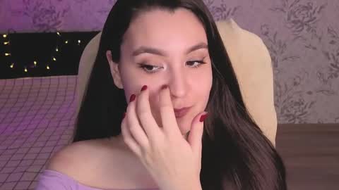 Annie online show from 22, 3, 2026