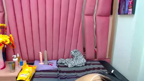 Snapshot of anny_swet chatting on 4, 2, 2025 Anny online show from 4, 2, 2025