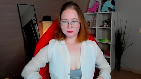 Snapshot of anny_twelvetrees chatting on 20, 11, 2025 Anny online show from 20, 11, 2025