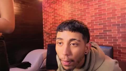 Snapshot of annyeli_bigtits chatting on 19, 12, 2025 annyeli_bigtits online show from 19, 12, 2025