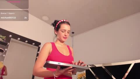 Anny online show from 27, 2, 2025