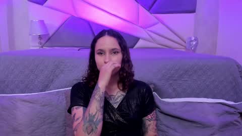 Snapshot of annythomsonn chatting on 16, 1, 2025 AnnyT online show from 16, 1, 2025