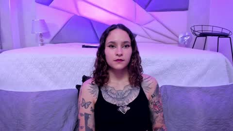 Snapshot of annythomsonn chatting on 26, 1, 2025 AnnyT online show from 26, 1, 2025