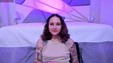 Snapshot of annythomsonn chatting on 26, 1, 2025 AnnyT online show from 26, 1, 2025