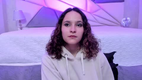 Snapshot of annythomsonn chatting on 30, 1, 2025 AnnyT online show from 30, 1, 2025