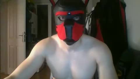 Snapshot of anonymousguy68_cam chatting on 28, 11, 2025 Anonymousguy online show from 28, 11, 2025