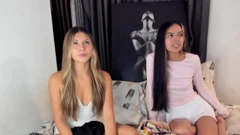 Snapshot of anotella_aa chatting on 29, 5, 2026 anotella_aa online show from 29, 5, 2026