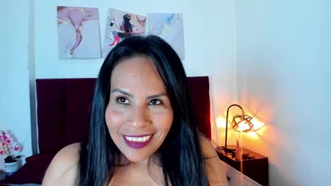 Anthonelaa   online show from 29, 9, 2025