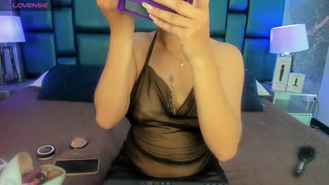 Snapshot of anthoneladuque chatting on 15, 1, 2026 anthonelaDuque online show from 15, 1, 2026