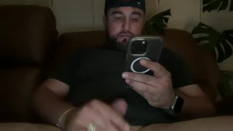 Snapshot of anthoss22 chatting on 1, 10, 2025 anthoss22 online show from 1, 10, 2025