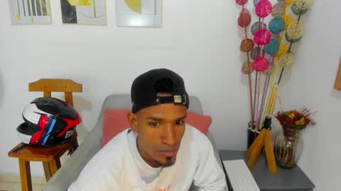 Snapshot of anthoy_wayans chatting on 17, 1, 2026 online show from 17, 1, 2026