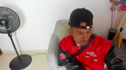 Snapshot of anthoy_wayans chatting on 4, 2, 2026 online show from 4, 2, 2026