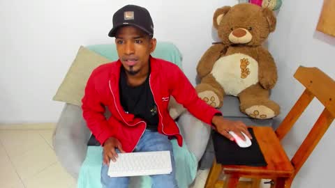 Snapshot of anthoy_wayans chatting on 6, 3, 2026 online show from 6, 3, 2026