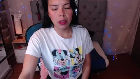 Snapshot of antolyh_c chatting on 13, 2, 2026 antolyh_c online show from 13, 2, 2026