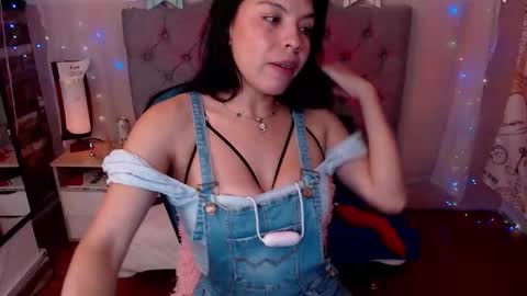 Snapshot of antolyh_c chatting on 20, 2, 2026 antolyh_c online show from 20, 2, 2026