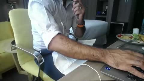 Snapshot of antomiguel chatting on 12, 3, 2025 antomiguel online show from 12, 3, 2025