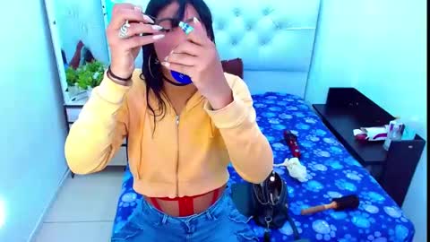 antonela_xx3 online show from 9, 1, 2025