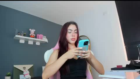 Snapshot of antonella_28_ chatting on 22, 6, 2026 Antonella online show from 22, 6, 2026