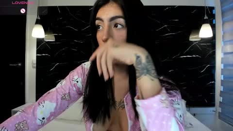 Snapshot of antonella__rouse chatting on 10, 3, 2025 Antonella online show from 10, 3, 2025