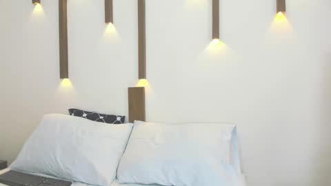 A N T O N E L L A  online show from 11, 3, 2025