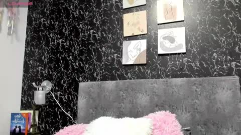 Snapshot of antonella_louise chatting on 2, 12, 2024 antonella_louise online show from 2, 12, 2024