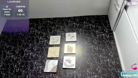 Snapshot of antonella_louise chatting on 9, 12, 2024 antonella_louise online show from 9, 12, 2024