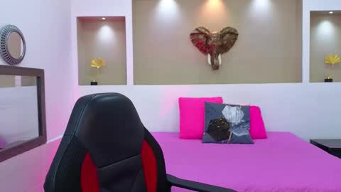 Antonella online show from 3, 3, 2026