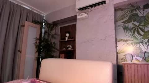 Snapshot of antonella_rossi24 chatting on 3, 7, 2026 Antonella Rossi online show from 3, 7, 2026