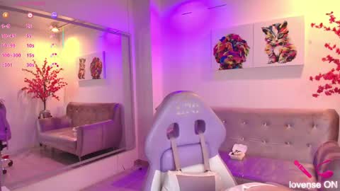 Snapshot of antonella_wiild chatting on 16, 5, 2026 Antonella online show from 16, 5, 2026