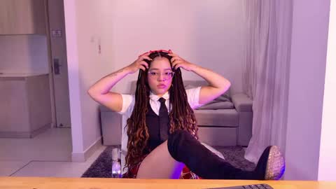 Snapshot of antonellabons chatting on 7, 5, 2026 Antonella online show from 7, 5, 2026