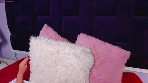 antonella and sasha online show from 2, 12, 2025