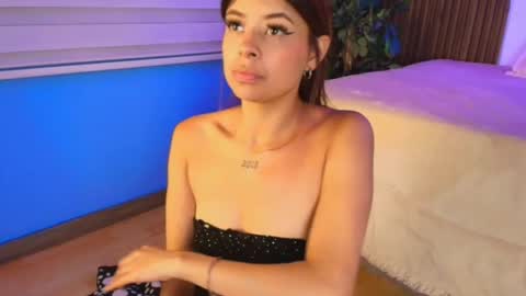 Snapshot of antonellagarcia0 chatting on 3, 3, 2026 Antonella online show from 3, 3, 2026