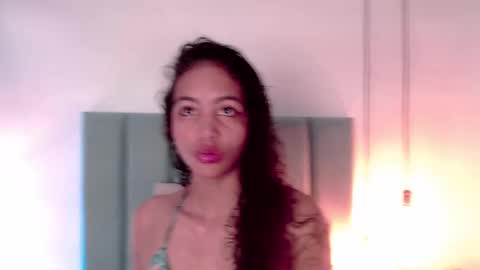 AntonellaHall  online show from 15, 1, 2025