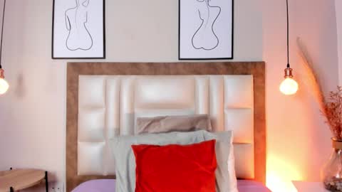 AntonellaHall  online show from 27, 3, 2026