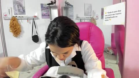 ANTONELLA online show from 25, 2, 2026