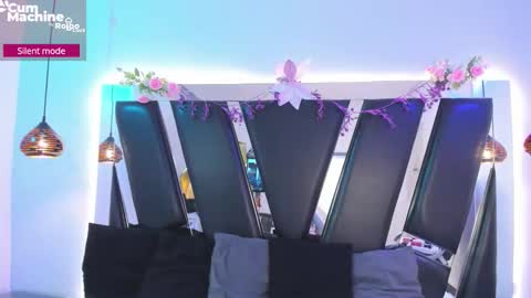 Snapshot of antonellepiercee chatting on 8, 1, 2026 A N T O N E L L E online show from 8, 1, 2026