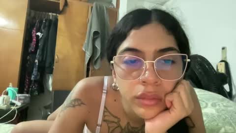 Snapshot of antoniabloom chatting on 15, 12, 2024 Antonia online show from 15, 12, 2024