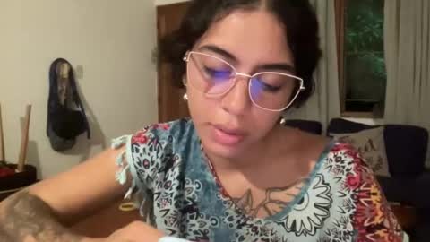 Snapshot of antoniabloom chatting on 4, 1, 2025 Antonia online show from 4, 1, 2025