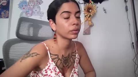 Snapshot of antoniabloom chatting on 24, 9, 2025 Antonia online show from 24, 9, 2025