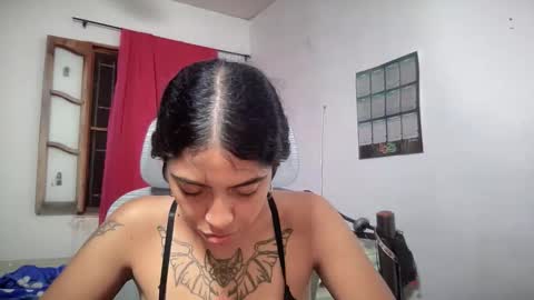 Snapshot of antoniabloom chatting on 14, 10, 2025 Antonia online show from 14, 10, 2025