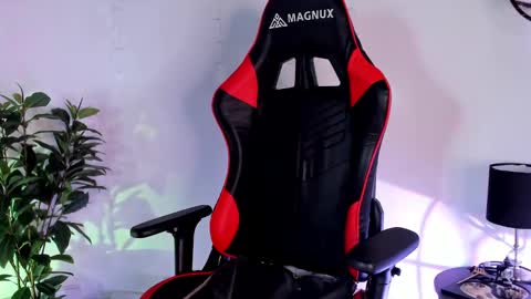 Antonia online show from 20, 2, 2025