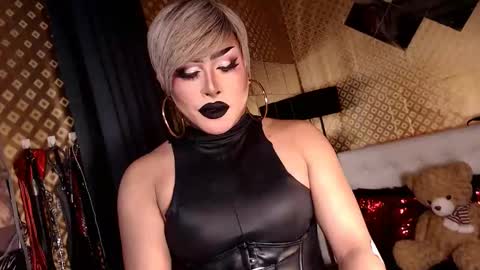 antoniasaints69 online show from 11, 5, 2026