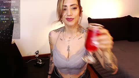 Snapshot of antoniavillamizar chatting on 17, 12, 2024 Anto online show from 17, 12, 2024