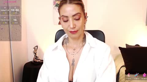 Snapshot of antoniavillamizar chatting on 4, 2, 2025 Anto online show from 4, 2, 2025