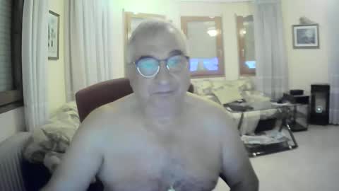 Antonio online show from 18, 10, 2025